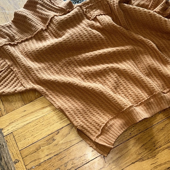 Free People Women's Magical Thermal Cotton Drop-Shoulder Waffle Top Small - Picture 8 of 10